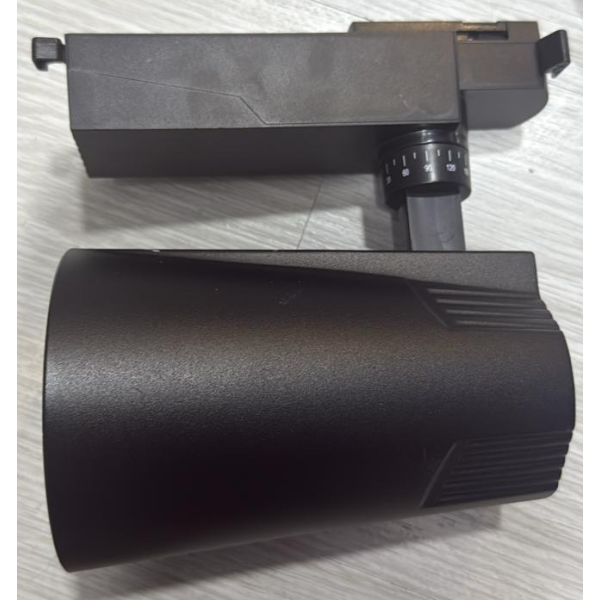 LED TRACK LIGHT-40WATTS-BLACK BODY-WARM WHITE